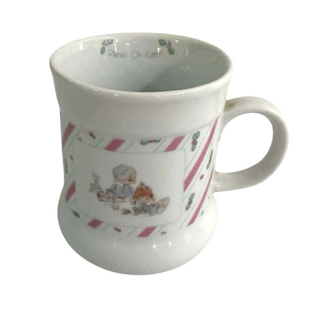 Vintage Precious Moments “peace on Earth” ceramic mug